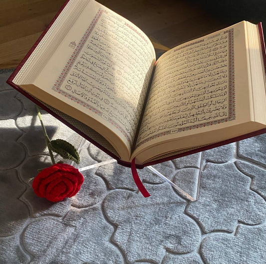 Quran/buch ständer